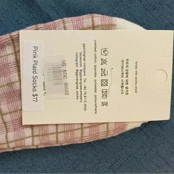 Pink Plaid Socks, Women’s OS, NWT - Picture 4 of 4
